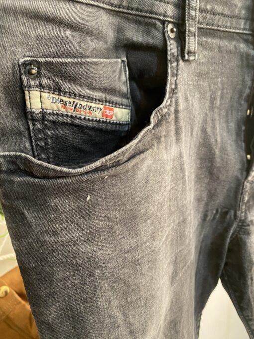 JEANS DIESEL INDUSTRY - immagine 4